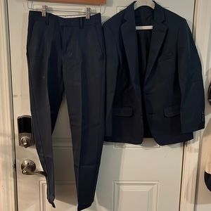 VAN HEUSEN Boys Navy Suit